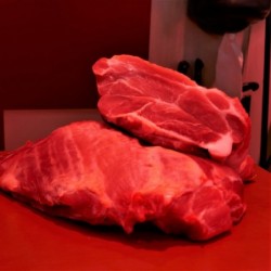 Cuello de cerdo 500g....